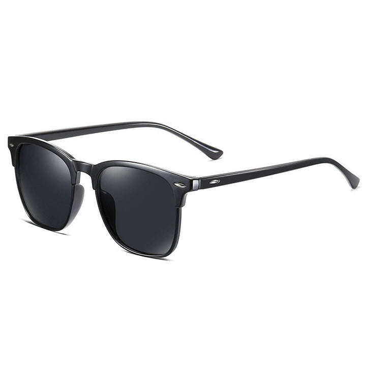 Polarized sunglasses for outdoor driving